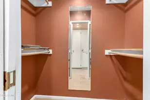 10637 W Caron Dr, Sun City, AZ 85351 - Photo 29