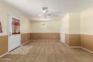 10637 W Caron Dr, Sun City, AZ 85351 - Photo 31