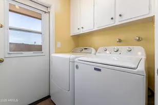 10637 W Caron Dr, Sun City, AZ 85351 - Photo 33