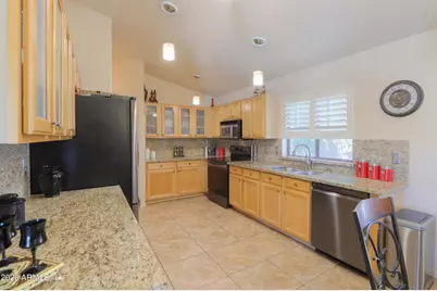 1813 E Wildhorse Place, Chandler, AZ 85286 - Photo 13