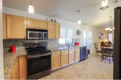 1813 E Wildhorse Place, Chandler, AZ 85286 - Photo 11