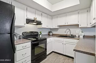 1342 W Emerald Ave, Mesa, AZ 85202 - Photo 5