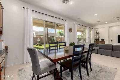 2225 E San Carlos Place, Chandler, AZ 85249 - Photo 9