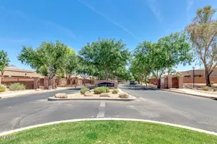 2225 E San Carlos Pl, Chandler, AZ 85249 - Photo 45