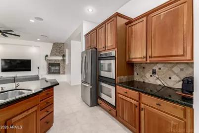 2225 E San Carlos Place, Chandler, AZ 85249 - Photo 11