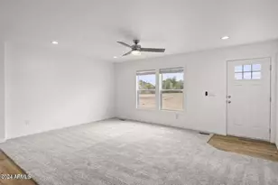 55407 W Coral Canyon Rd, Maricopa, AZ 85139 - Photo 15