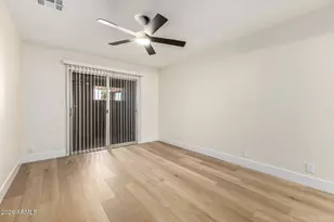 522 W Blackhawk Dr, Phoenix, AZ 85027 - Photo 3