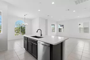 26423 N 23rd Ave, Phoenix, AZ 85085 - Photo 5