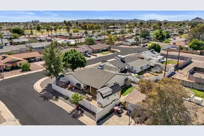 8614 E Sheridan Street, Scottsdale, AZ 85257 - Photo 29