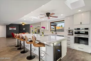 10245 N 34th Pl, Phoenix, AZ 85028 - Photo 3