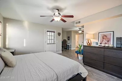 10245 N 34th Place, Phoenix, AZ 85028 - Photo 11