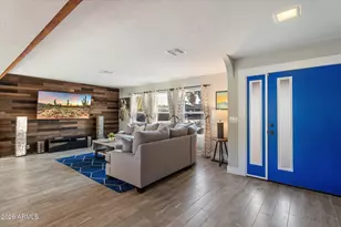 10245 N 34th Pl, Phoenix, AZ 85028 - Photo 5