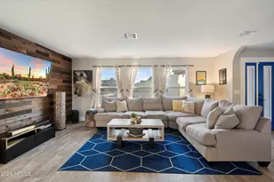 10245 N 34th Pl, Phoenix, AZ 85028 - Photo 7