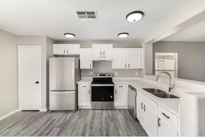 1314 S 222nd Lane, Buckeye, AZ 85326 - Photo 11