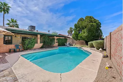 4002 W Altadena Avenue, Phoenix, AZ 85029 - Photo 25