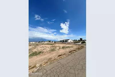 23006 W Passeo Way #32, Buckeye, AZ 85326 - Photo 3