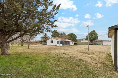 16578 W Unknown Mexican Avenue, Kirkland, AZ 86332 - Photo 3