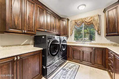 11571 E Cochise Drive, Scottsdale, AZ 85259 - Photo 19