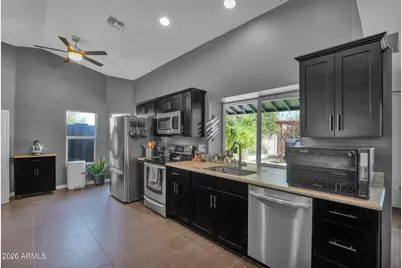 18439 N 56th Drive, Glendale, AZ 85308 - Photo 9