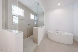 26203 N 76th Ave, Peoria, AZ 85383 - Photo 11