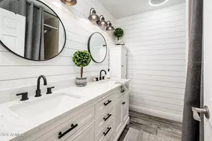 4138 E Villa Maria Dr, Phoenix, AZ 85032 - Photo 33