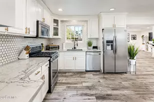 4138 E Villa Maria Dr, Phoenix, AZ 85032 - Photo 13