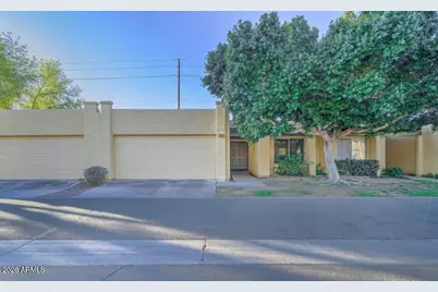 2203 W Claremont Street, Phoenix, AZ 85015 - Photo 1