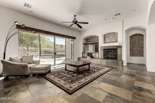 10312 S 16th Dr, Phoenix, AZ 85041 - Photo 17