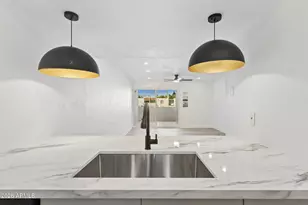 3313 N 68th St, Scottsdale, AZ 85251 - Photo 11