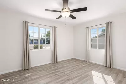 4016 E Indianola Avenue, Phoenix, AZ 85018 - Photo 5