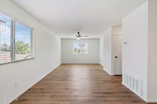 4037 S 12th St, Phoenix, AZ 85040 - Photo 9