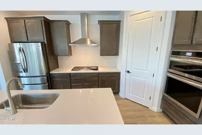 9824 E Satellite Drive, Mesa, AZ 85212 - Photo 7