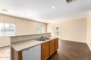 6842 N 81st Dr, Glendale, AZ 85303 - Photo 19