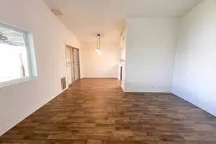 406 E Behrend Dr, Phoenix, AZ 85024 - Photo 3