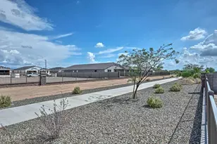 16004 W Honeysuckle Dr, Surprise, AZ 85387 - Photo 31