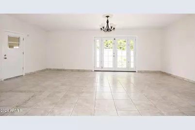 7541 N 35th Drive, Phoenix, AZ 85051 - Photo 13