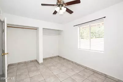 7541 N 35th Drive, Phoenix, AZ 85051 - Photo 9