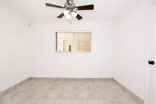 7541 N 35th Dr, Phoenix, AZ 85051 - Photo 11