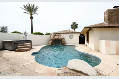 7541 N 35th Drive, Phoenix, AZ 85051 - Photo 19