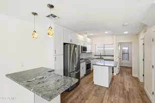 225 W 1st St, Mesa, AZ 85201 - Photo 15