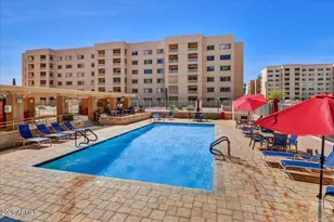 7970 E Camelback Rd, Scottsdale, AZ 85251 - Photo 25