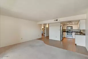 7970 E Camelback Rd, Scottsdale, AZ 85251 - Photo 11