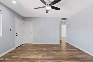 2045 W Corrine Dr, Phoenix, AZ 85029 - Photo 13