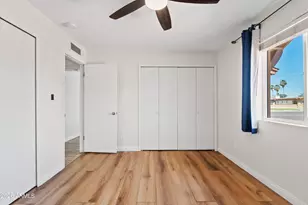 2045 W Corrine Dr, Phoenix, AZ 85029 - Photo 15