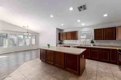 1401 E Debbie Drive, San Tan Valley, AZ 85140 - Photo 11