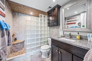 7940 E Camelback Rd, Scottsdale, AZ 85251 - Photo 35