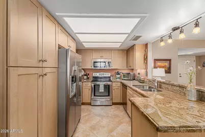 19122 N 98th Lane, Peoria, AZ 85382 - Photo 3