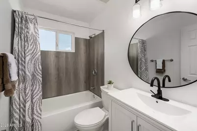 3030 N 38th Drive, Phoenix, AZ 85019 - Photo 17