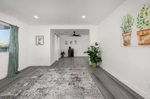 3030 N 38th Dr, Phoenix, AZ 85019 - Photo 9