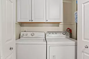 9450 E Becker Ln, Scottsdale, AZ 85260 - Photo 23